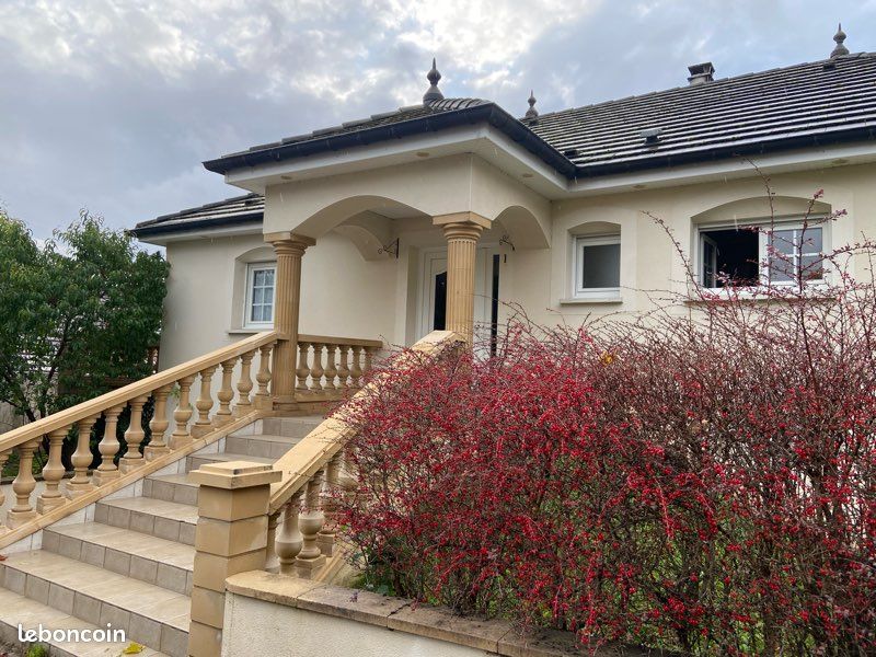 Maison 7 pièces 181 m² · à Joeuf · 181 m² · 305 000 €