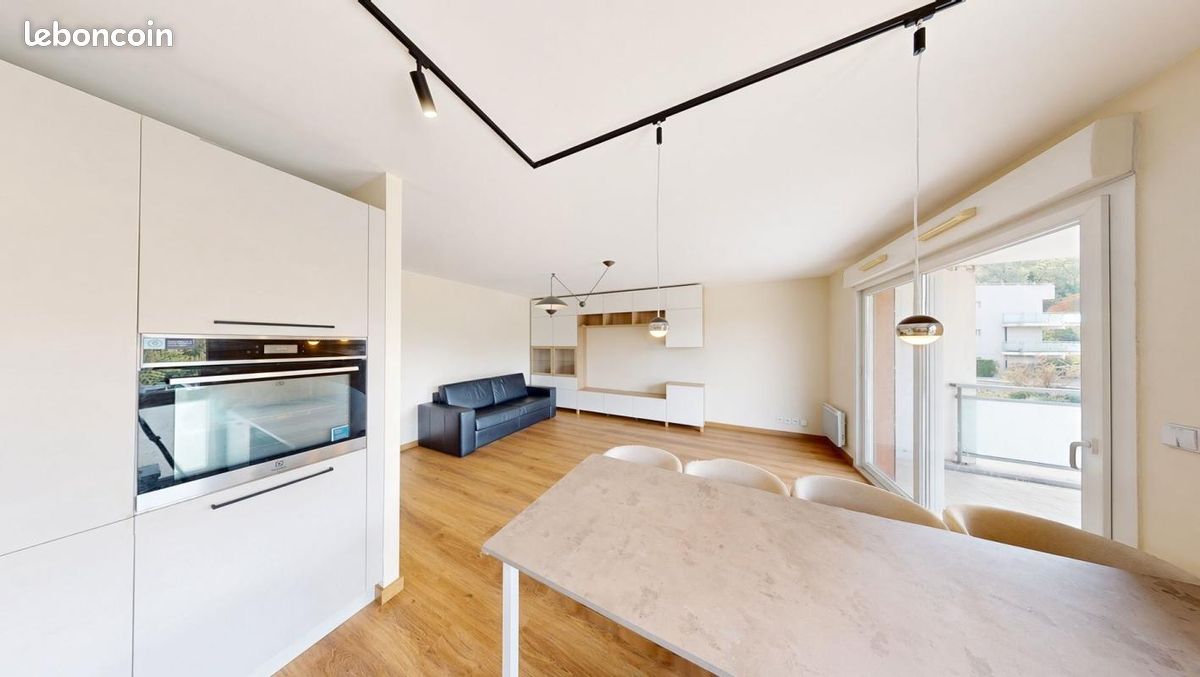 Appartement 3 pièces 67 m² · à Annecy · 67 m² · 1 350 €/mois