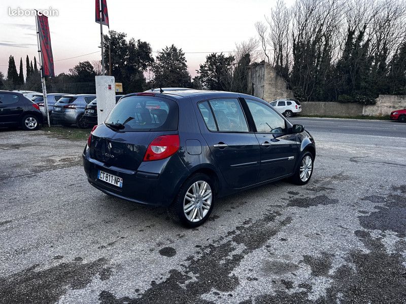 Renault CLIO III 1.2 TCE 100CH INITIALE 5P (image 5)
