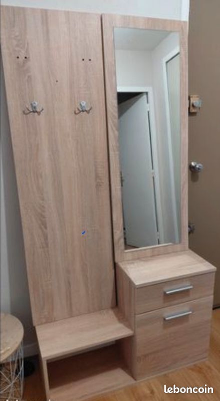 Vestiaire (image 1)