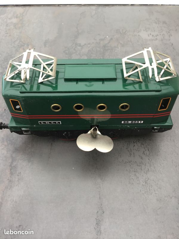 Hornby hachette locomotive bb-805 à clé + 3 voitures voyageurs échelle o (image 2)