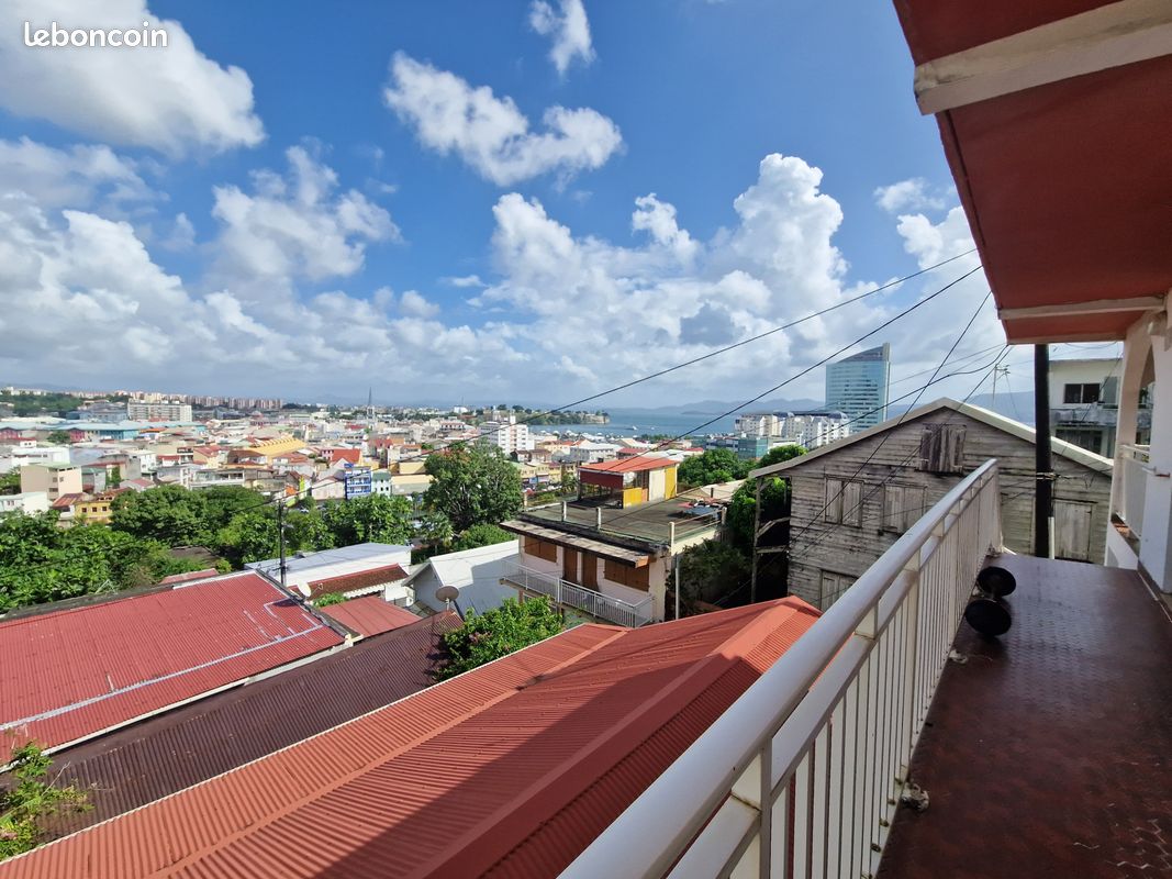 Maison 6 pièces 120 m² · à Fort-de-France · 120 m² · 280 000 €