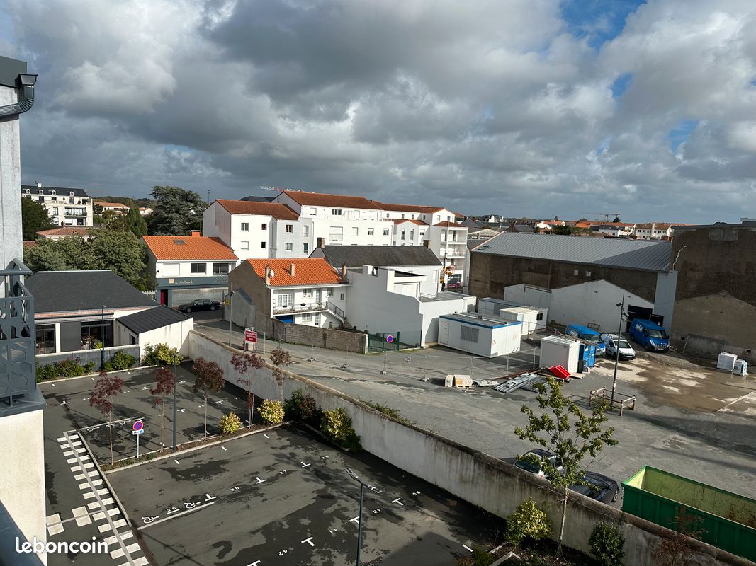 Appartement a louer challans - 7 pièce(s) - 100 m2 - Surfyn