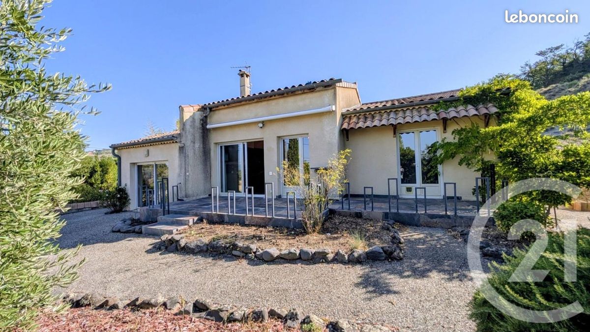 Maison 5 pièces 104 m² · à Lussas · 104 m² · 275 000 €