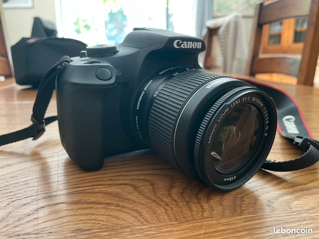 Appareil photo Canon EOS 2000D (image 1)