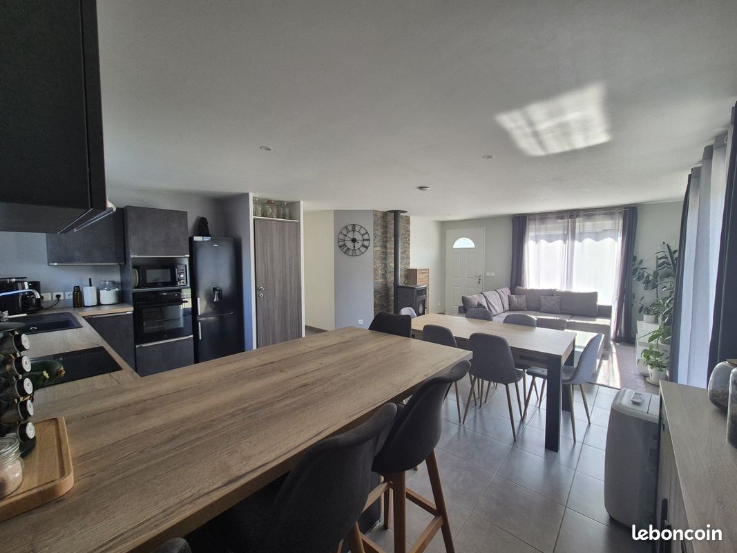Maison 4 pièces 75 m² · à Bâgé-Dommartin · 75 m² · 239 000 €