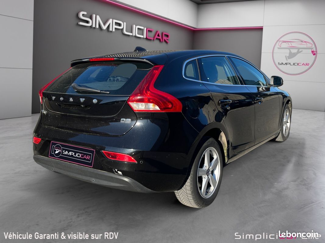 VOLVO V40 BUSINESS CAMERA DE RECUL /D2 120 Momentum Business Geartronic A (image 3)