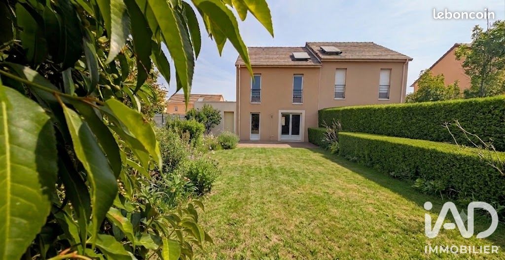 Maison 5 pièces 95 m² · à Le Mans · 95 m² · 240 000 €