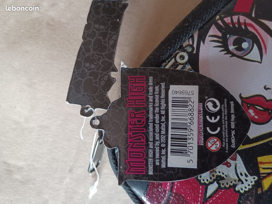 Sacoche neuve ordinateur ou tablette monster high (image 2)