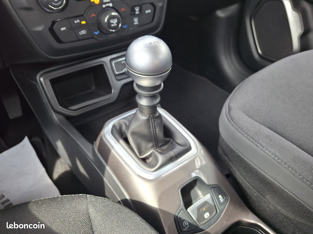 JEEP Renegade 1.6 l MultiJet 120 ch BVM6 Limited (image 18)