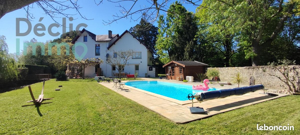 Propriété 8 pièces 199 m² - Brioux-sur-Boutonne 79170 (image principale 0)