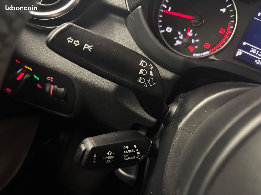 AUDI A1 SPORTBACK 1.6 TDI 90 Ch AMBIENTE S-TRONIC BVA (image 20)