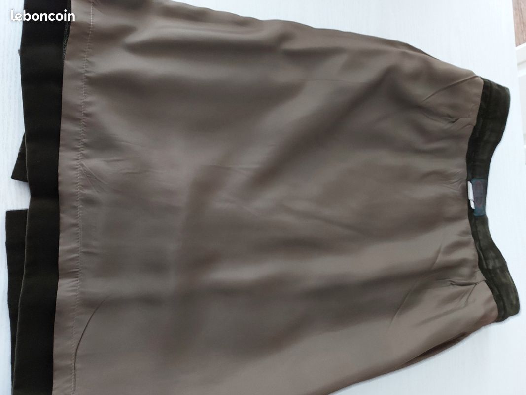 Jupe neuve Oliver Grant , velours lisse kaki foncé (image 4)