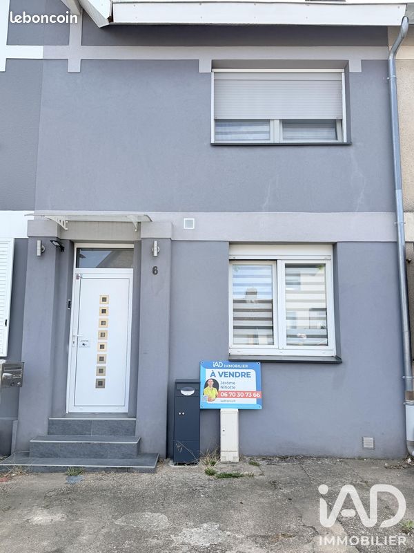 Maison 4 pièces 95 m² · à Tressange · 95 m² · 250 000 €