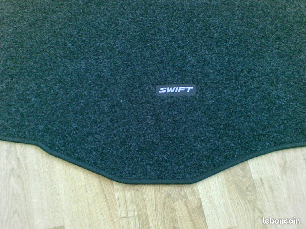Tapis De Coffre Caoutchouc TPE Pour Suzuki Swift 2010-2017 - Hauts Bords, Antidérapant - Protection Animaux, Toutes Tapis De Coffre Caoutchouc TPE Pour Suzuki Swift 2010-2017 - Hauts Bords, Antidérapant - Protection Animaux, Toutes