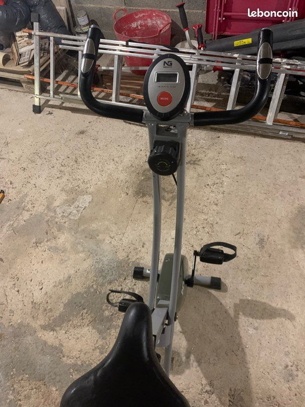 Vélo d’appartement pliable (image 2)