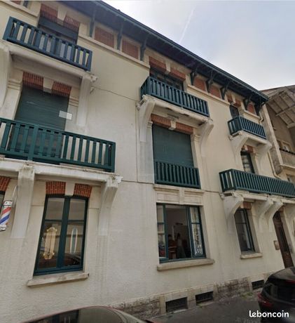 Studio 1 pièce 35 m²