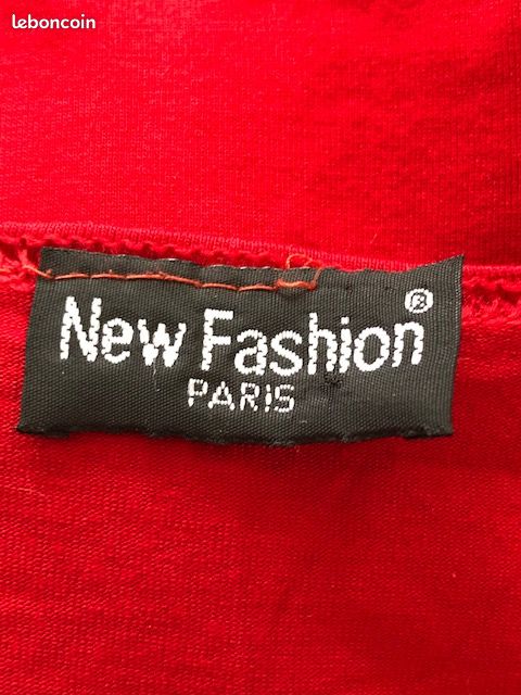 Tee-shirt rouge avec perles (image 4)