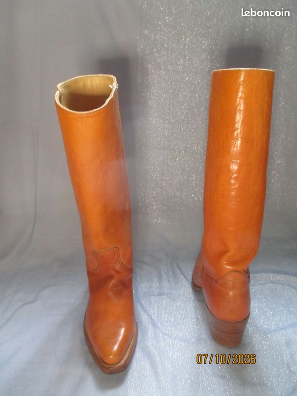 Superbes Bottes Western 100% Cuir P.42 (image 3)