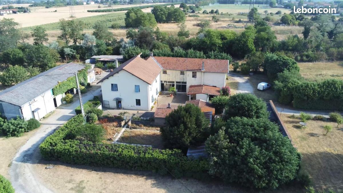 Maison 7 pièces 206 m² · à Bourg-de-Péage · 206 m² · 347 000 €