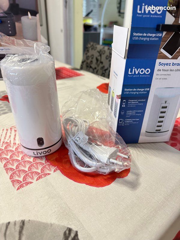 Station de charge USB LIVOO (image 1)