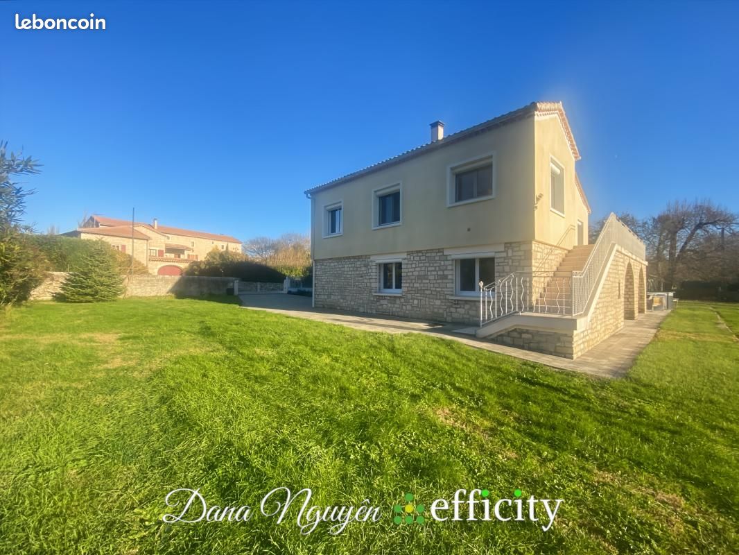 Maison 8 pièces 171 m² · à Barjac · 171 m² · 359 000 €