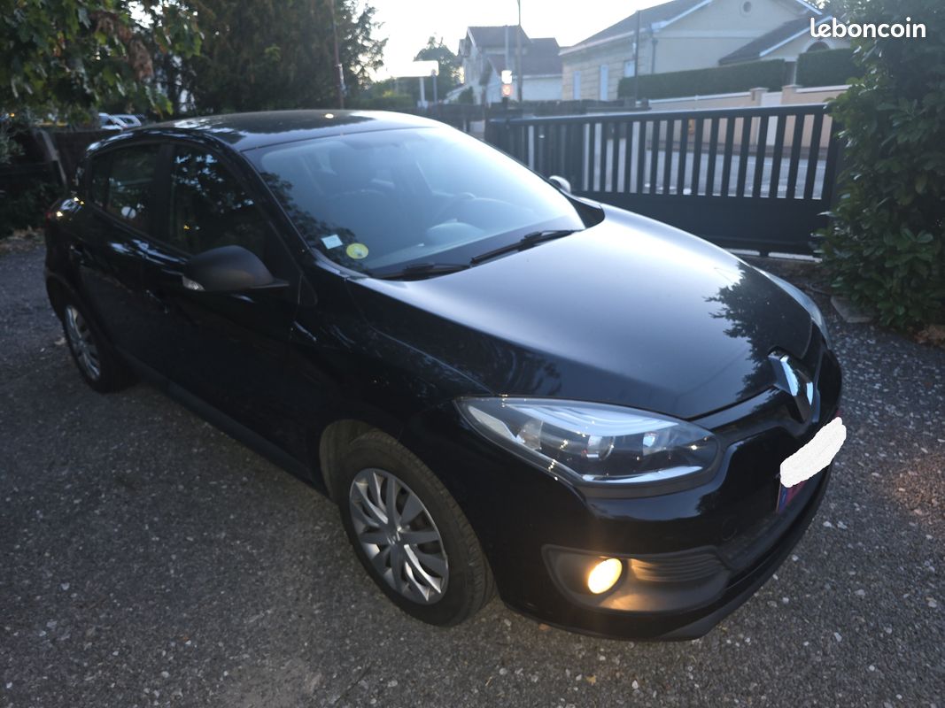RENAULT Megane III 1.5 DCi 95 Life (image 3)