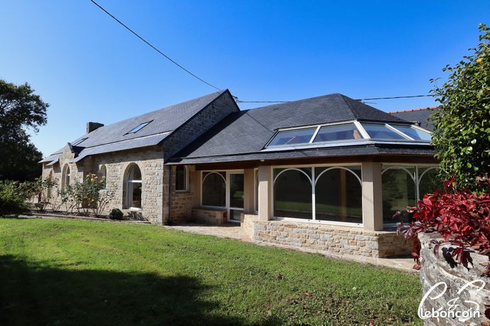 Propriété 9 pièces 245 m²