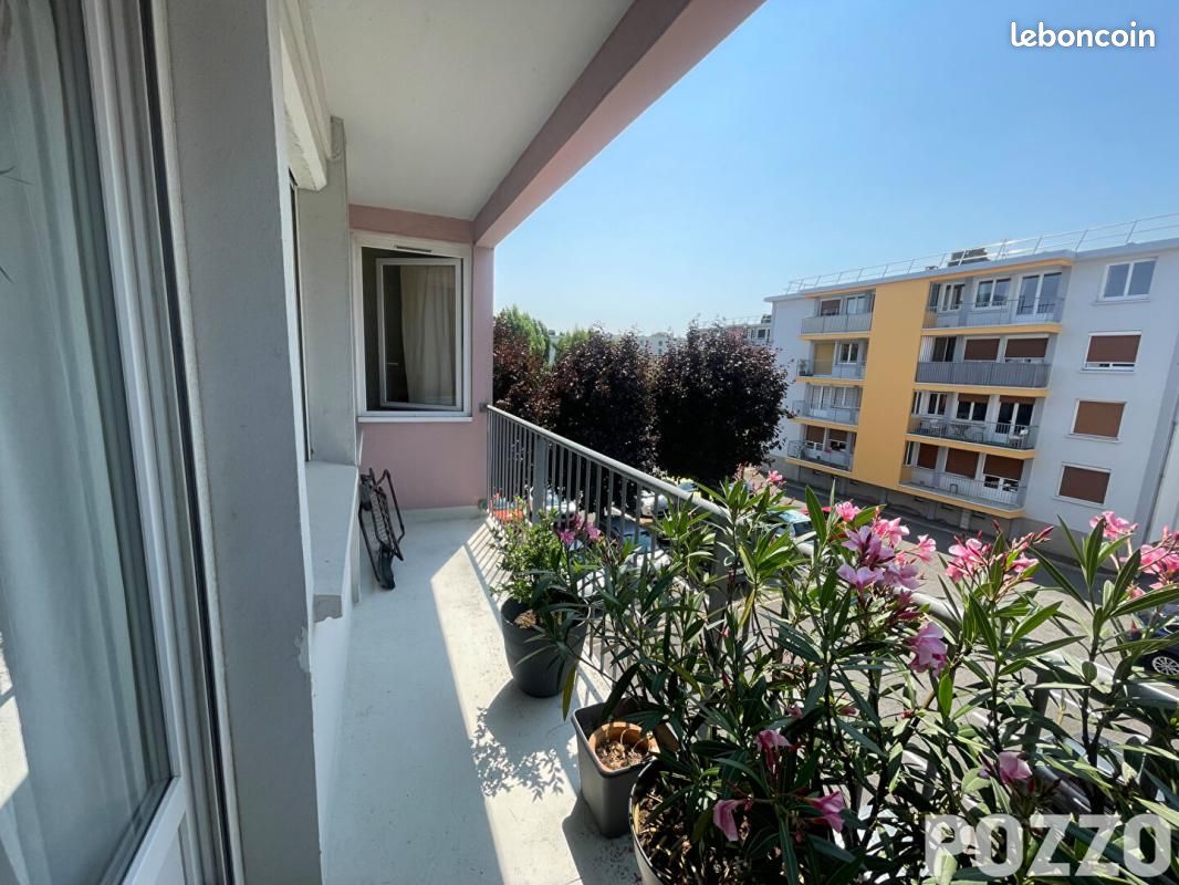 Appartement 4 pièces 72 m² · à Granville · 72 m² · 730 €/mois