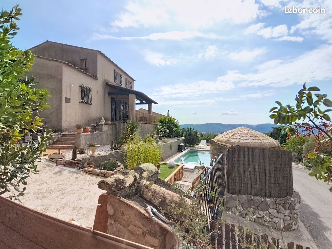 Maison 5 pièces 103 m² · à Draguignan · 103 m² · 450 000 €