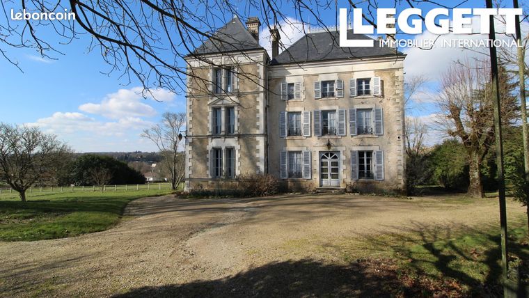 Maison 19 pièces 447 m²