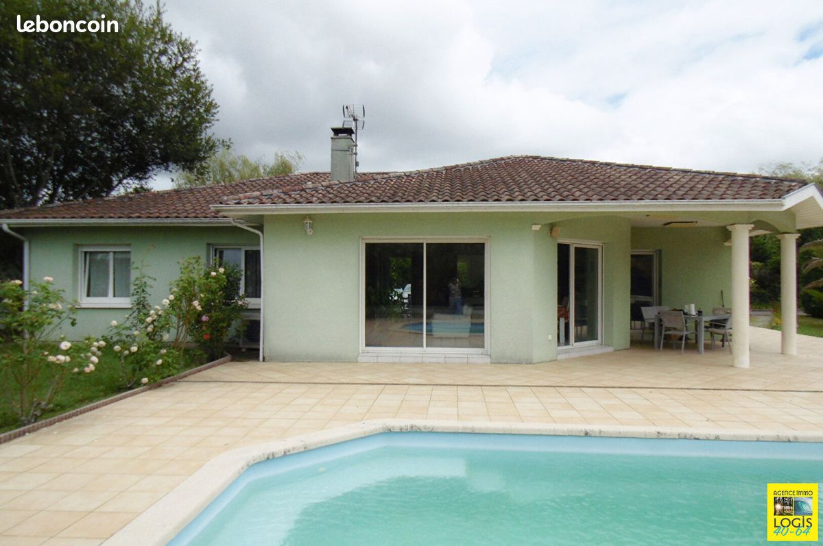 Maison 7 pièces 166 m² · à Bélus · 166 m² · 440 000 €