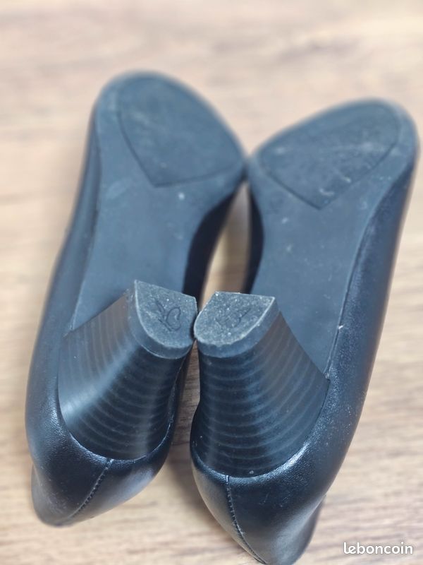 Escarpins cuir, San Marina 38 Neuve - Chaussures