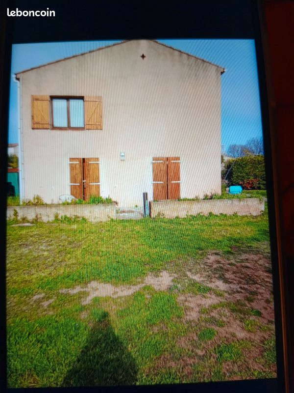 Maison 5 pièces 238 m² · à La Crau · 238 m² · 880 000 €