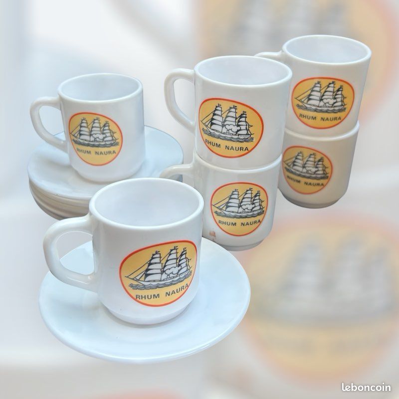 ARCOPAL Set de 6 tasses et 6 soucoupes - Made in France vintage design 70s - Collection Rotterdam - France
