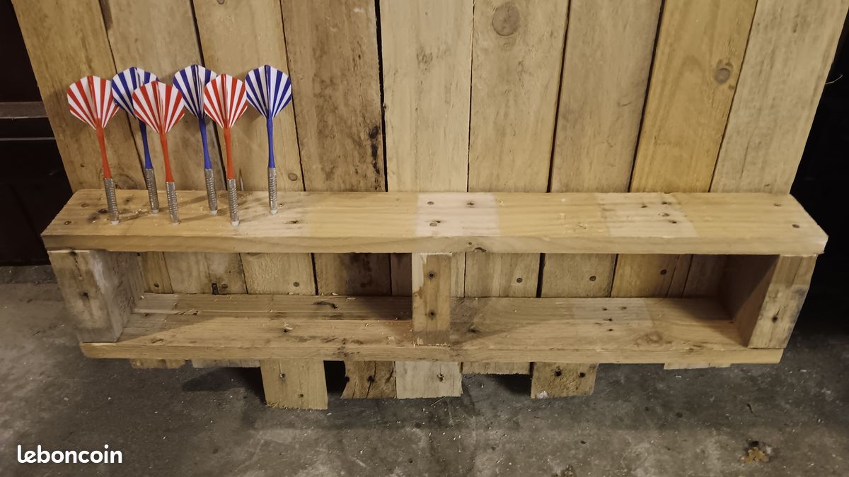 Support Mural LEKEFETO Pour 12 Fléchettes – Bois Premium, Vis Incluses, Rangement élégant
