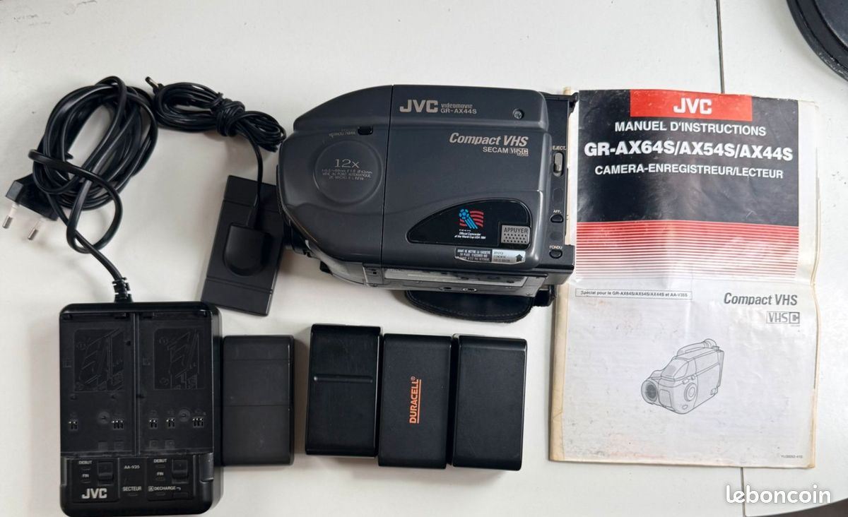 Camescope JVC GR-AX44S (image 2)