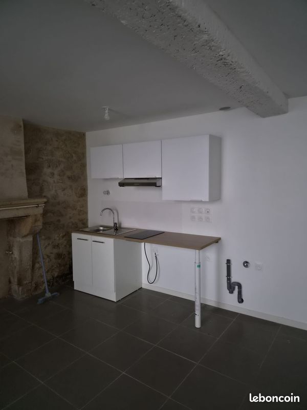 Appartement 1 pièce 27 m² · à Cadillac-sur-Garonne · 27 m² · 390 €/mois