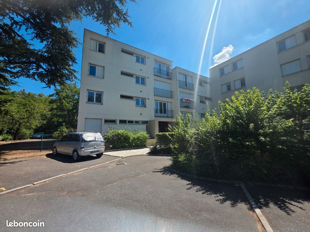Appartement 2 pièces 50 m² · à Sartrouville · 50 m² · 1 150 €/mois