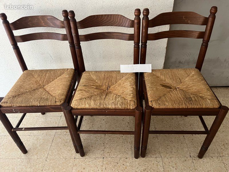 3 chaises (image 1)