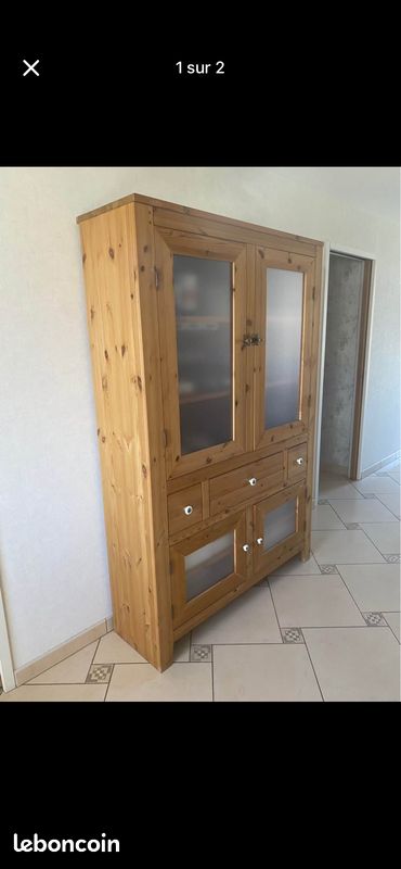 Meuble en pin (image 1)