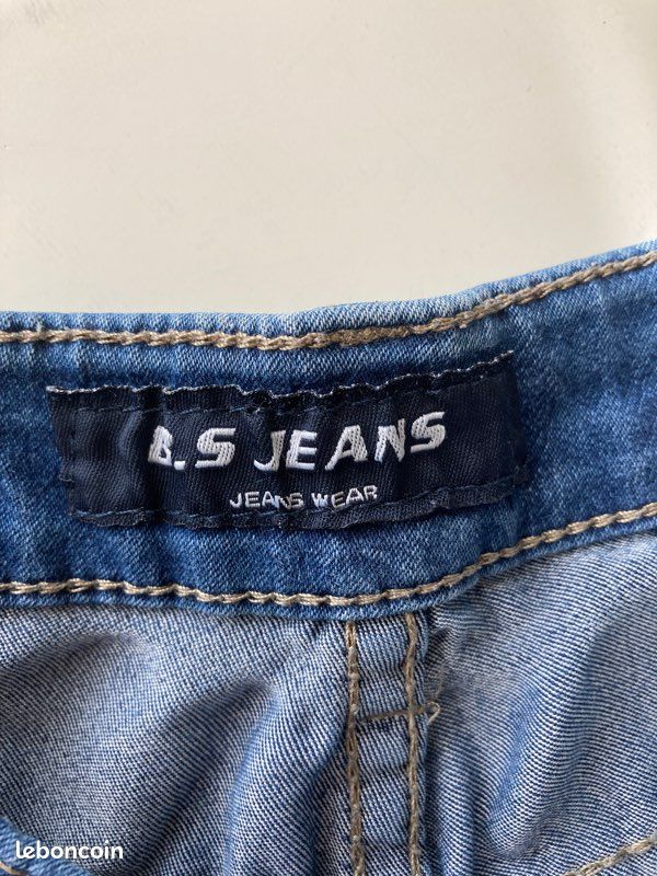 Jean avec motifs fleur taille 36/S (image 3)