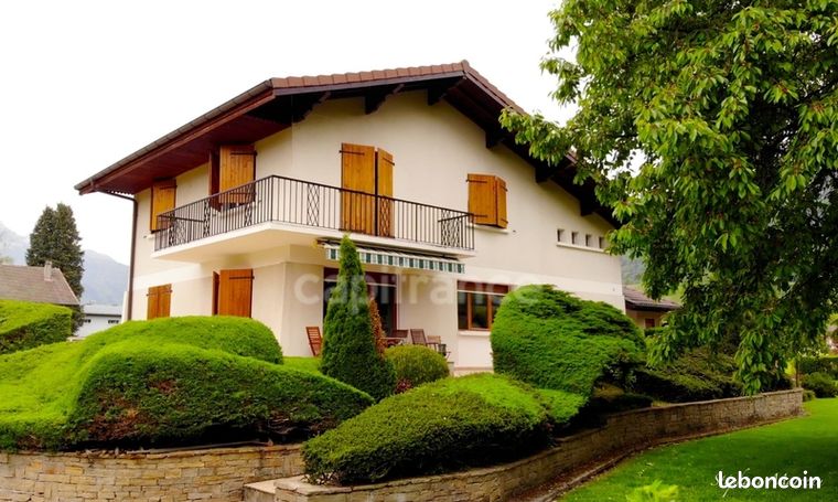 Maison 6 pièces 158 m²