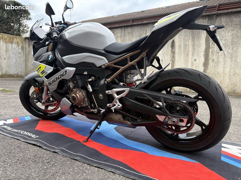 BMW s1000r (image 2)