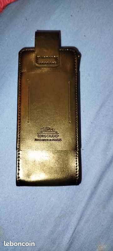 Etui de téléphone portable en cuir (image 1)