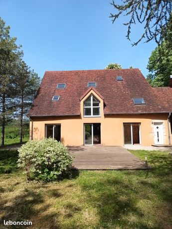 Grande maison à louer pleine nature sur Besançon