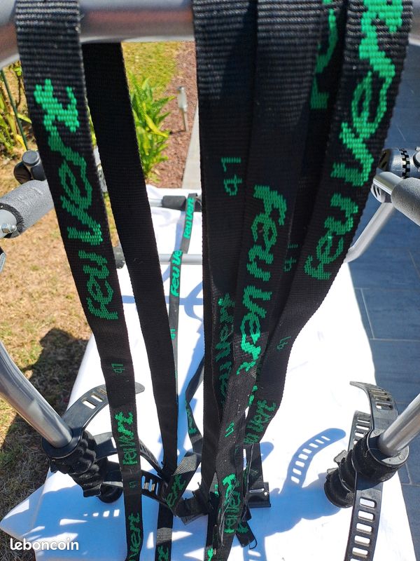 Porte-vélos attelage FEU VERT Adventurer - 4 vélos - Feu Vert