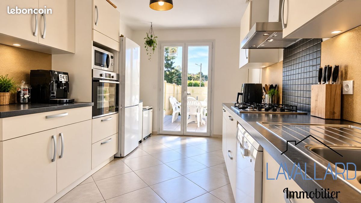 Maison 4 pièces 81 m² · à Flesselles · 81 m² · 230 000 €