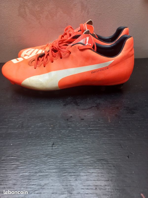 Puma chaussures de football crampons orange - T41” (image 2)
