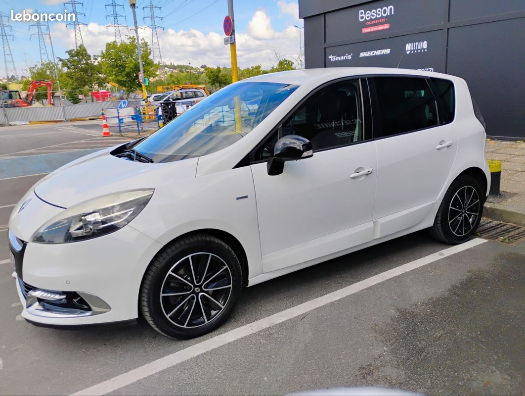 Renault Scénic bose Voitures